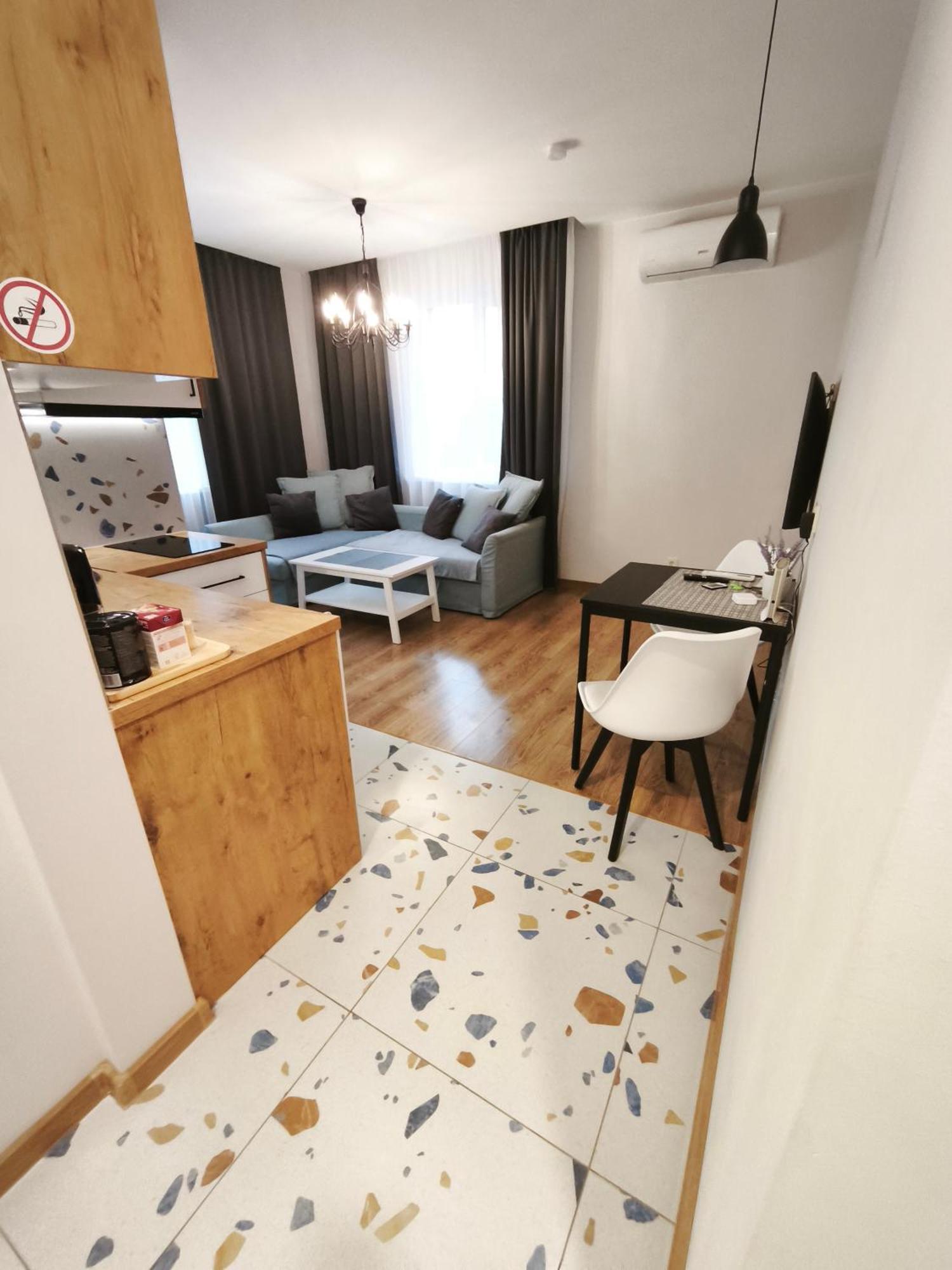 Apartamentai Centre Apartment